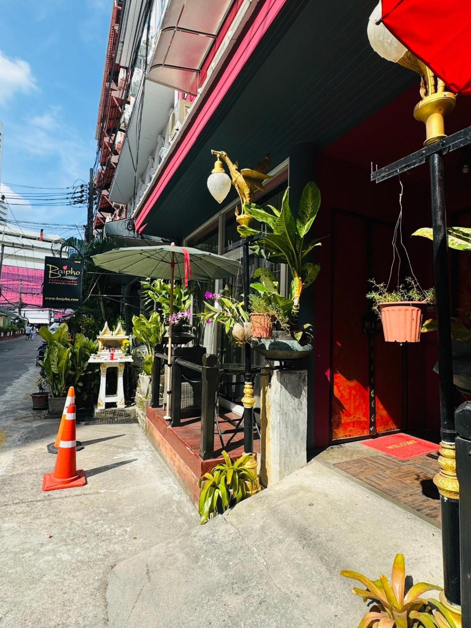 Baipho Lifestyle Hotel Patong Exterior photo